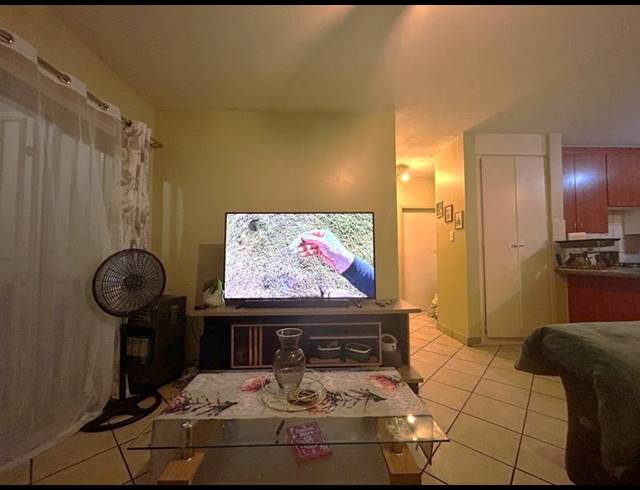 2 BEDROOM PROPERTY TO RENT IN NORTH RIDING